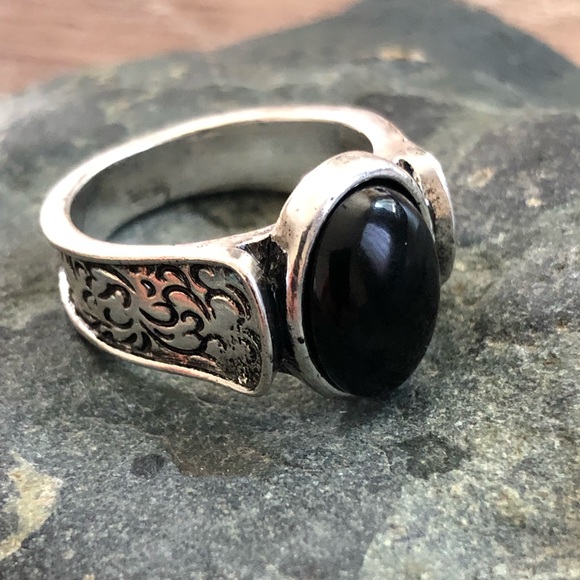 Other - SOLD - Ring